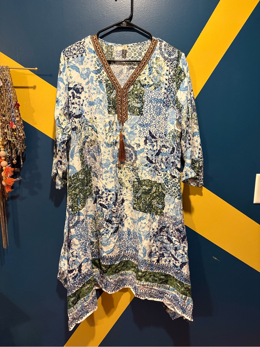 TKT Shop White & Blue Long Sleeve Boho Printed Hanky Hem Dress EUC